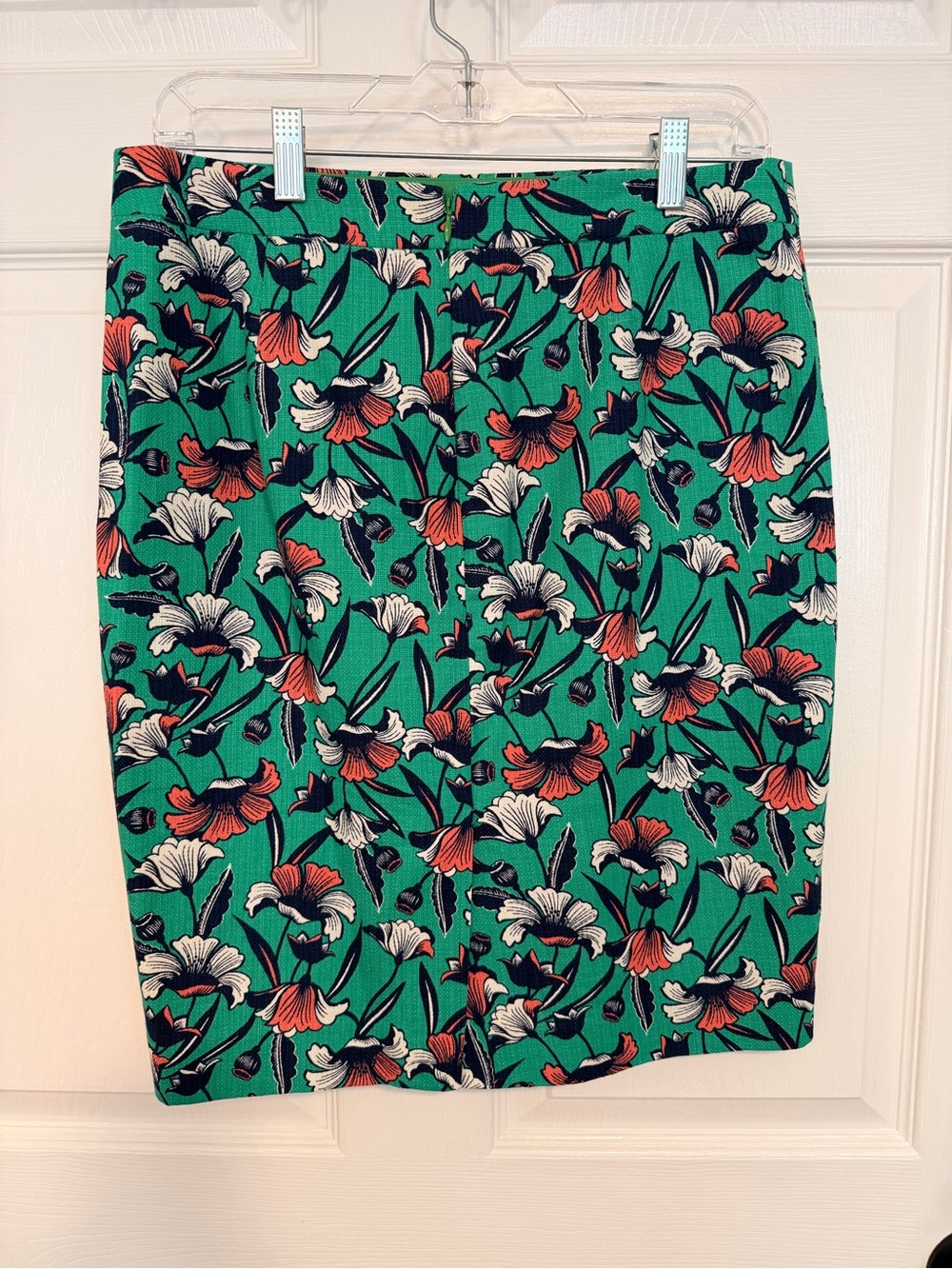 J Crew Floral Pencil Skirt in Emerald Green - Picture 2 of 7